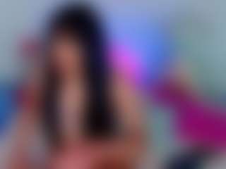 alanna-dollsx's Live Sex Cam Show