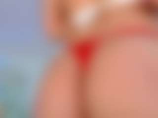alanna-dollsx's Live Sex Cam Show