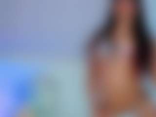 alanna-dollsx's Live Sex Cam Show