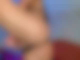 alanna-dollsx's Live Sex Cam Show