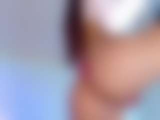 alanna-dollsx's Live Sex Cam Show