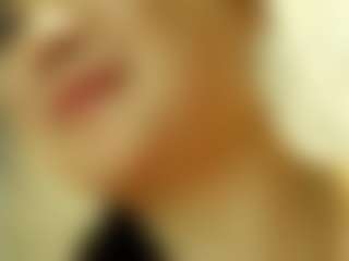 BetLu's Live Sex Cam Show