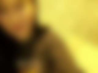 BetLu's Live Sex Cam Show
