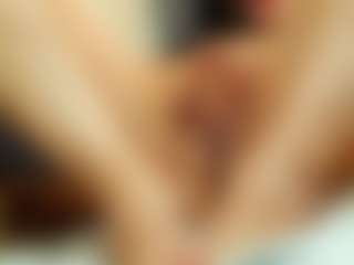 BetLu's Live Sex Cam Show