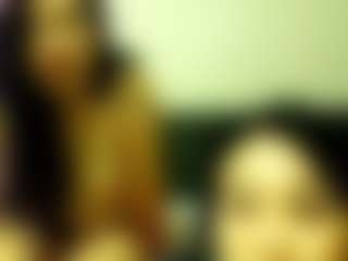BetLu's Live Sex Cam Show