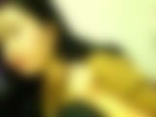 Live cam show with BetLu - BBW on Hubzter Live