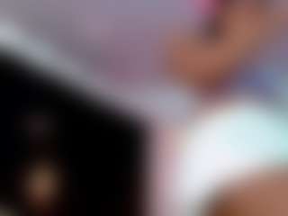 Live cam show with carolinna-doll - Chubby on Camsoda