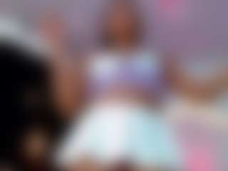 Live cam show with carolinna-doll - Chubby on Dare Cams