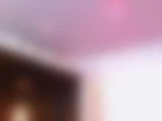 Live cam show with carolinna-doll - Spank on Camsoda
