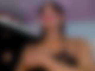 Live cam show with carolinna-doll - Self Suck on Camsoda