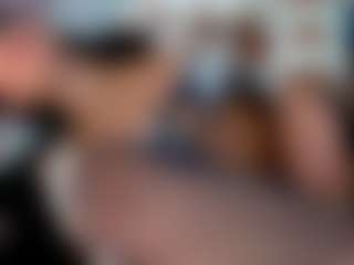 carolinna-doll's Live Sex Cam Show