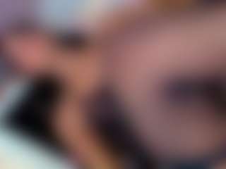 Live cam show with carolinna-doll - Big Tits on livesuperchat.net