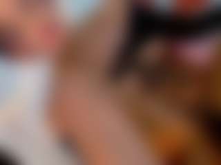 Live cam show with carolinna-doll - Dirty Talk on Camsoda