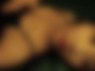 Live cam show with LunyTang - Asian on Camsoda