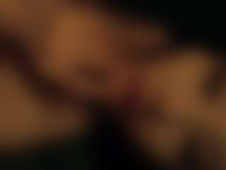 Live cam show with LunyTang - Asian on Camsoda