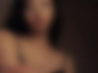 Live cam show with LunyTang - Asian on Camsoda
