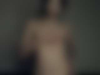 Live cam show with LunyTang - Asian on Hubzter Live