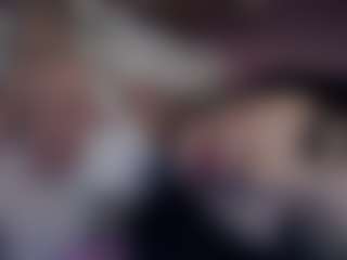 LunyTang MILF webcam performer live streaming