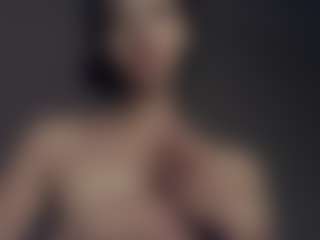 Live cam show with LunyTang - Asian Petite on Soda Cam