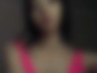 Live cam show with LunyTang - MILF on livesuperchat.net