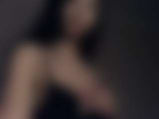 Live cam show with LunyTang - Asian Petite on intimatelivegirls.com