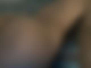 Live cam show with LunyTang - Brown Eyes Asian on madthumbs