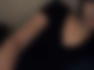 Live cam show with LunyTang - Bedroom Asian on Camsoda