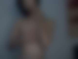 Live cam show with LunyTang - Striptease MILF on Gym Cam Girls