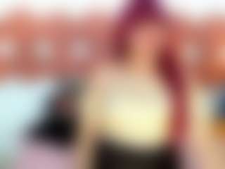 Live cam show with natashaislerr - Flat Chested on Hubzter Live
