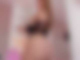 nathalyn-b's Live Sex Cam Show