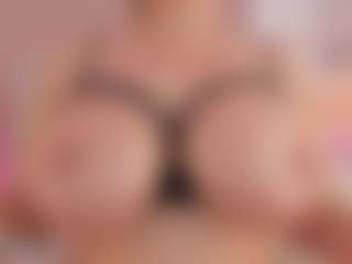 nathalyn-b's Live Sex Cam Show