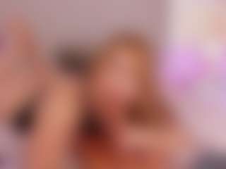 Live cam show with nathalyn-b - Shaved Pussy on Strip Flash - Live Sex Shows