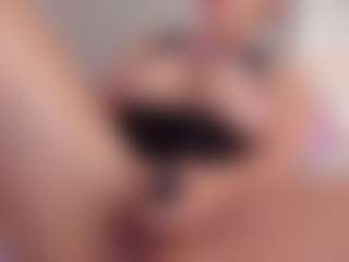 Live cam show with nathalyn-b - Bedroom on Strip Flash - Live Sex Shows