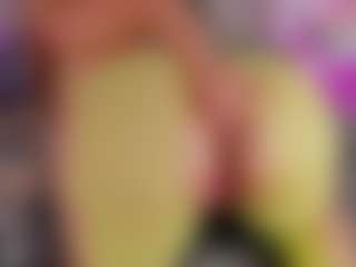 Live cam show with nathalyn-b - Solo on Camsoda