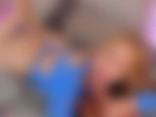 Live cam show with nathalyn-b - Fingers on Camsoda