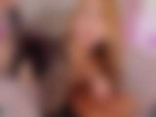 nathalyn-b's Live Sex Cam Show