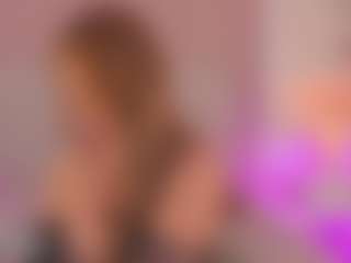 Live cam show with nathalyn-b - Average on Milfs Live