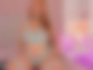 Live cam show with nathalyn-b - Average on Chatstar