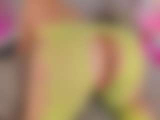 Live cam show with nathalyn-b - Blonde Hair Curvy on Streamer API