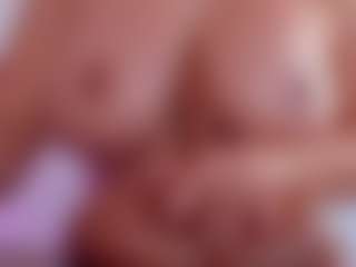 nathalyn-b's Live Sex Cam Show