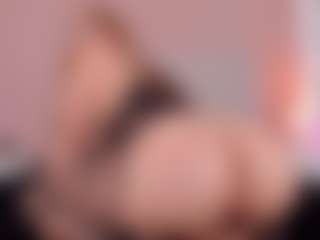 nathalyn-b's Live Sex Cam Show
