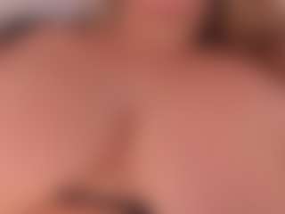 nathalyn-b's Live Sex Cam Show
