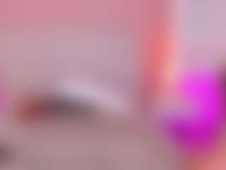 Live cam show with nathalyn-b - Blonde Hair Curvy on Dare Cams