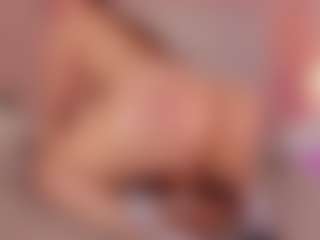 Live cam show with nathalyn-b - Solo on AdultVida.com