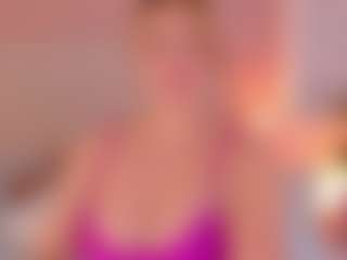 nathalyn-b's Live Sex Cam Show