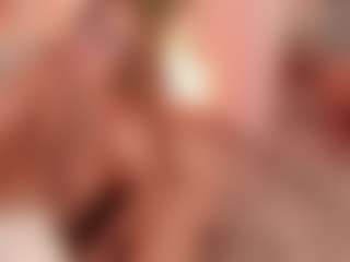 Live cam show with nathalyn-b - Bedroom Blonde Hair on hrnylive.com