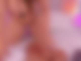 Live cam show with nathalyn-b - Solo on Camsoda