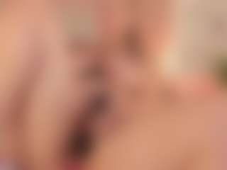 Live cam show with nathalyn-b - Oil on Dolls Live