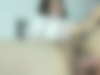 Live cam show with Veeronica-Smith - Flashing on Camsoda