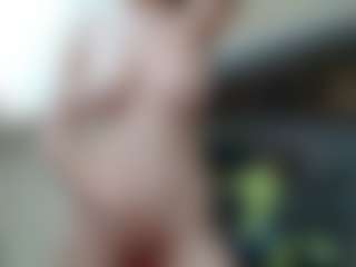 alessandrabicet's Live Sex Cam Show